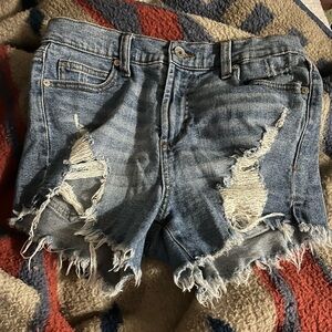 Kendall & Kylie Size 26 Denim Shorts